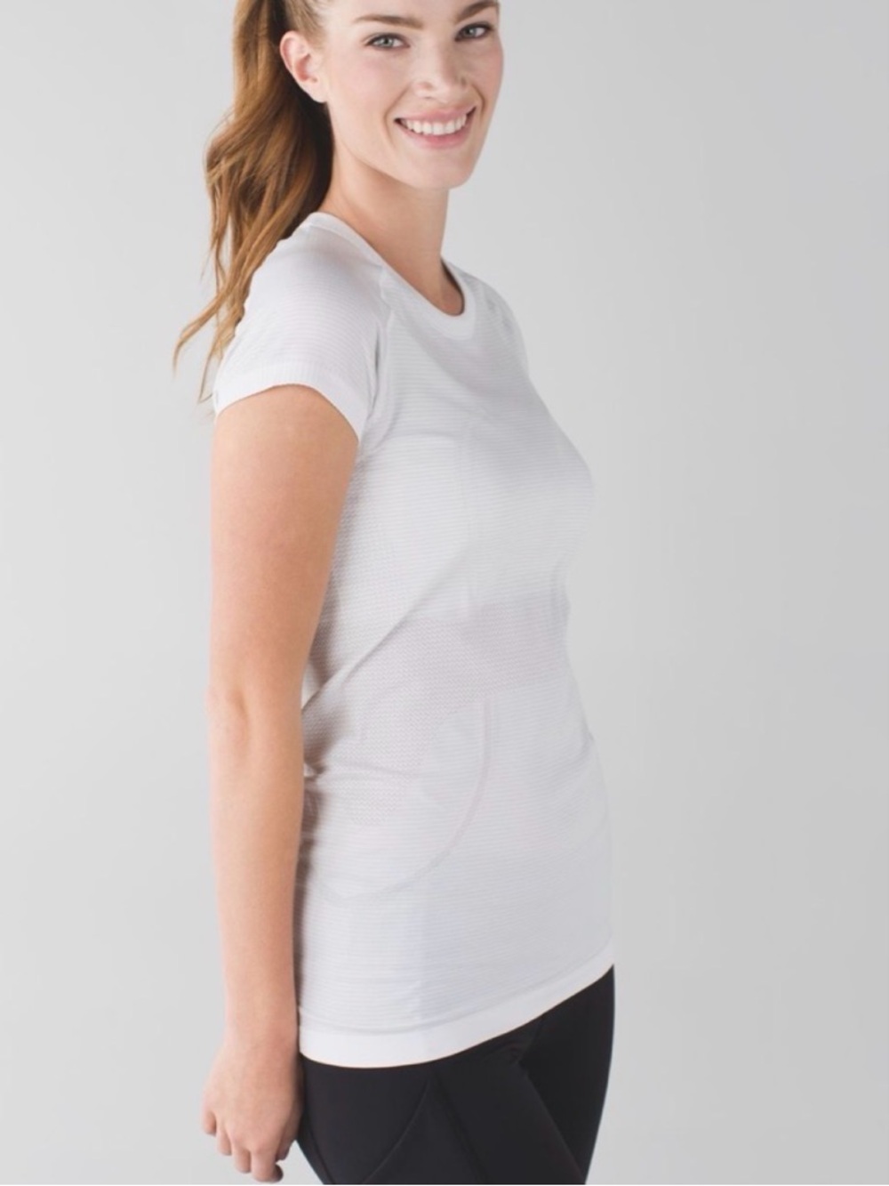 Lululemon Swiftly Tech Short Sleeve
White 12 - Picture 5 of 9